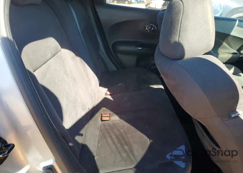 2014 Nissan Juke S z USA, uszkodzony, nr VIN JN8AF5MV3ET365322